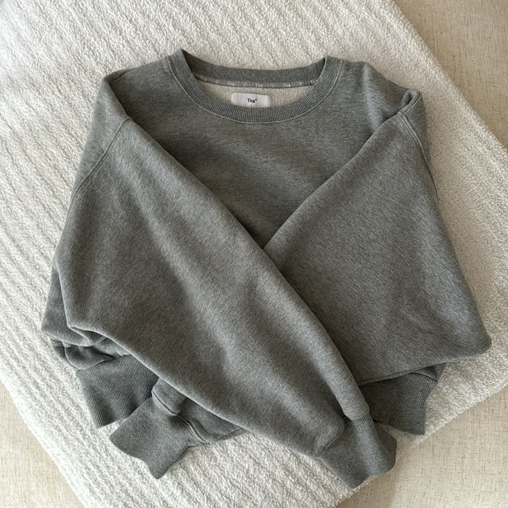 ARTIZIA TNA CROPPED CREW